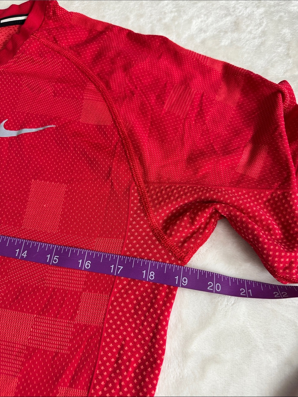 Nike Short-Sleeve Dri-FIT Athletic Tee - Picture 6 of 6